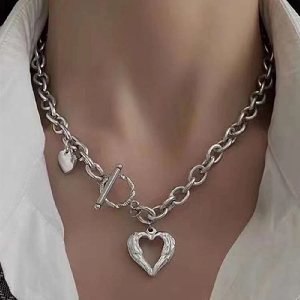 Gorgeous Wing Heart & Heart Double Charm toggle clasp silver chain link necklace